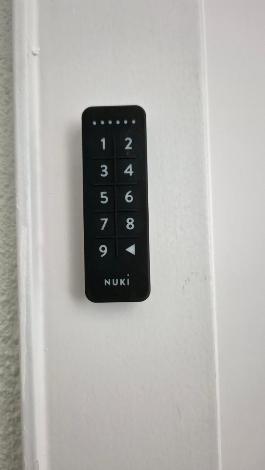 Schillerapartment Hof, Kueche, 24H Digital-Checkin, Parkplatz, Wlan250Mbit Hof  Exterior photo